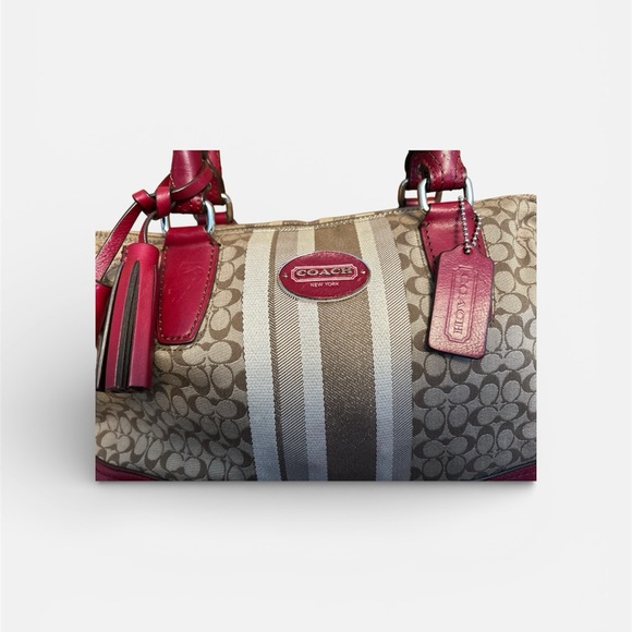 COACH 2012 Signature Bag W/ Legacy Tassle - Picture 3 of 6